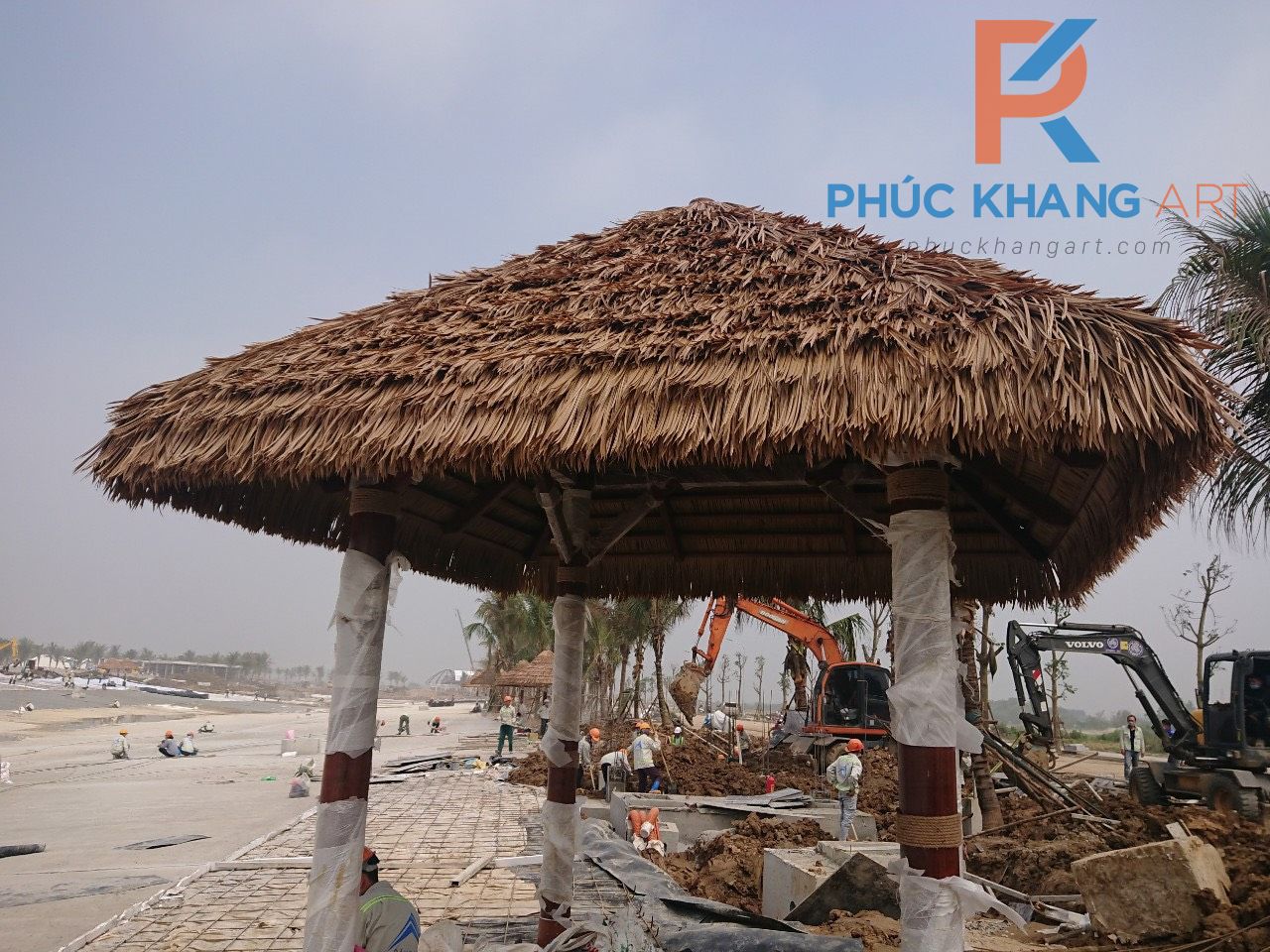 Rơm (tranh) nhân tạo lợp mái nhà, trang trí nội thất