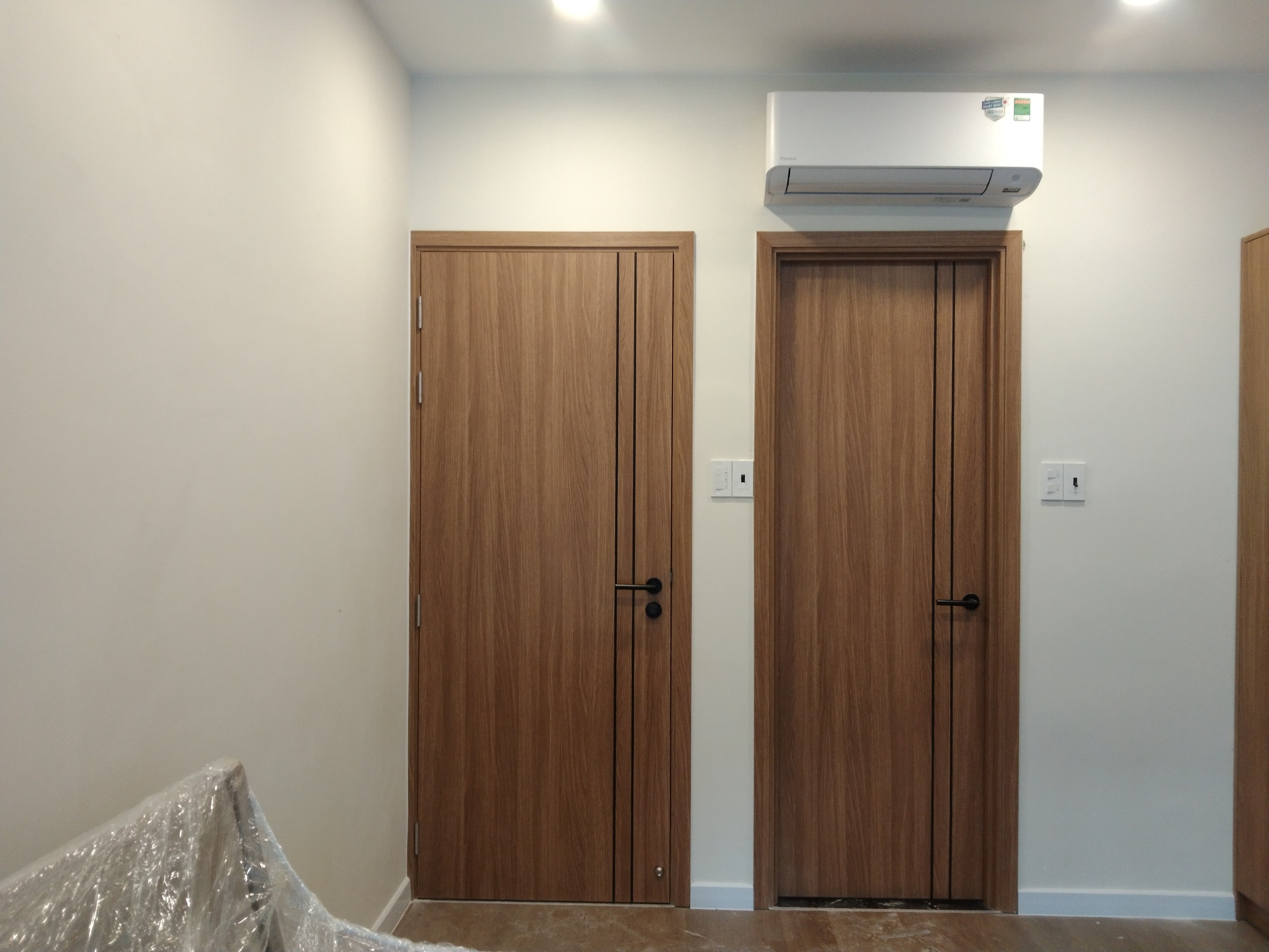 Cửa gỗ Melamine tại tân uyên - bình dương