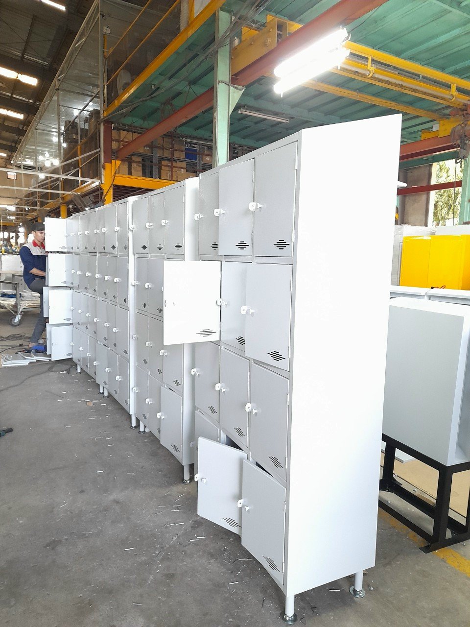 TỦ CÁ NHÂN / LOCKER DÀNH CHO VĂN PHÒNG, NHÀ XƯỞNG