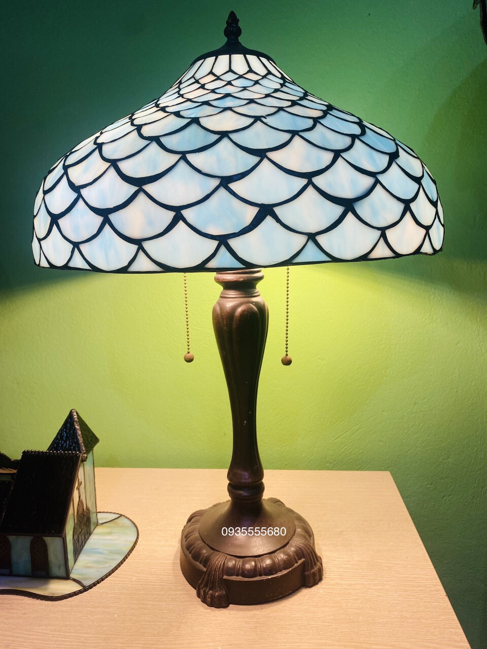Giao lưu vài em đèn bàn tiffany đa sắc giá rẻ đầu năm mới