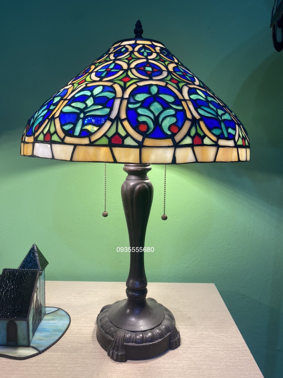 Giao lưu vài em đèn bàn tiffany đa sắc giá rẻ đầu năm mới