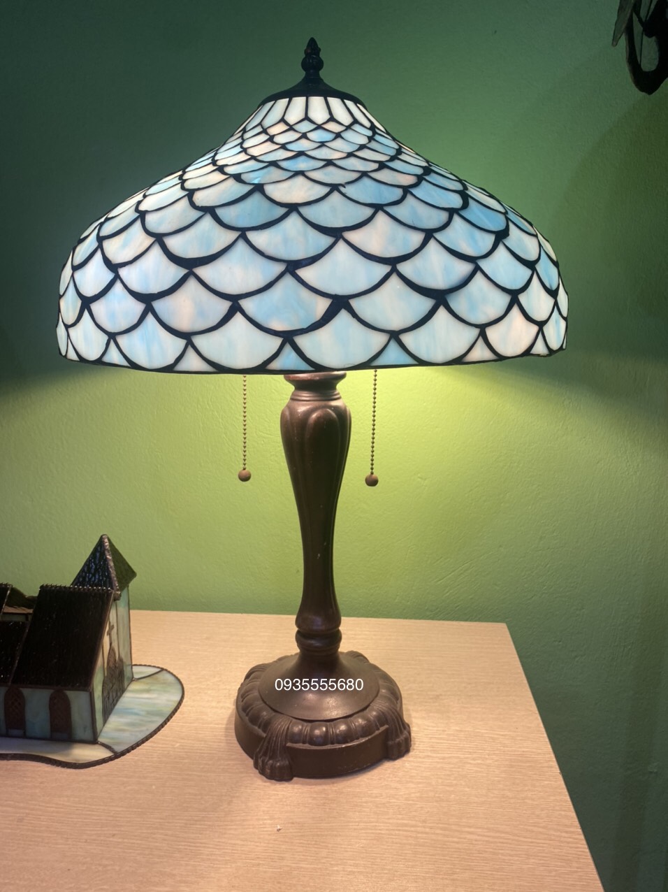 Giao lưu vài em đèn bàn tiffany đa sắc giá rẻ đầu năm mới