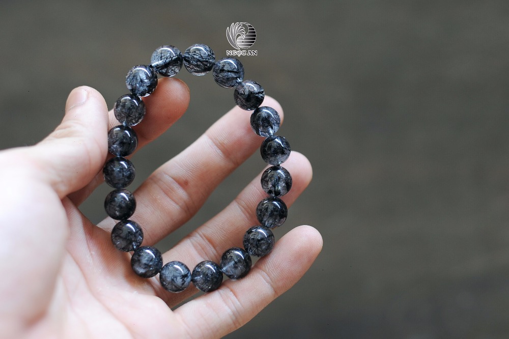 Đá thạch anh tóc đen, công dụng, ý nghĩa mà bạn chưa biết