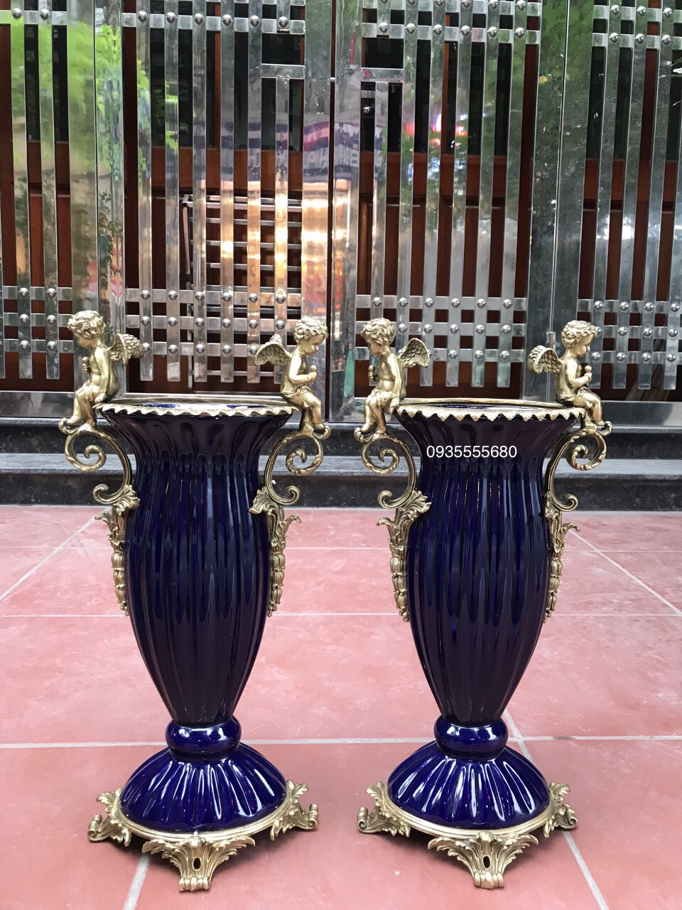 Giao lưu đôi bình sứ bỉ xanh lam