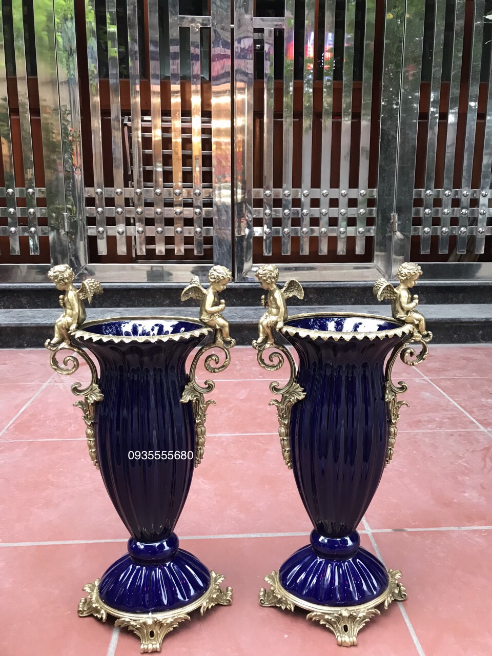 Giao lưu đôi bình sứ bỉ xanh lam