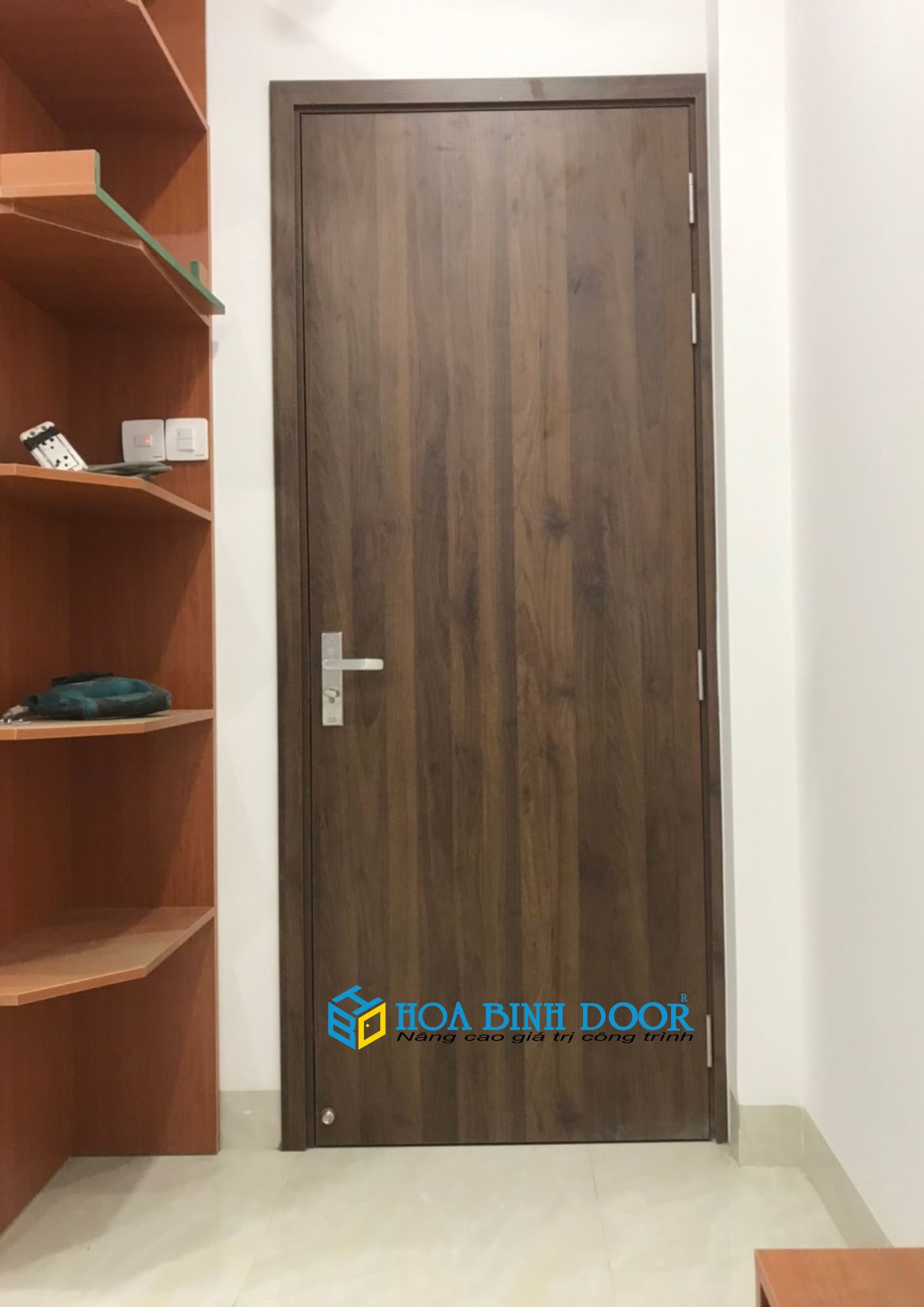 Giá cửa gỗ công nghiệp MDF mới nhất Hoabinhdoor