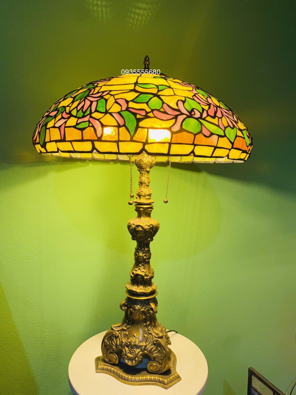 Giao lưu em đèn Tiffany Honeysuckle