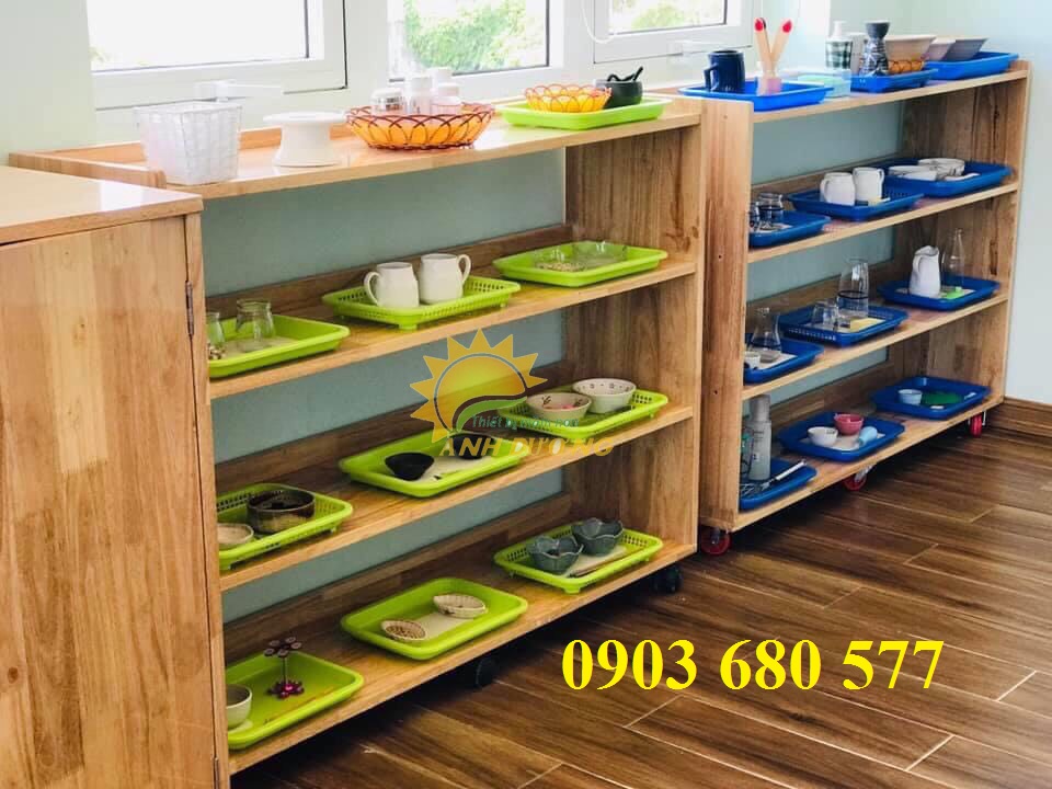 Kệ gỗ mầm non dành cho trẻ em giá rẻ, chất lượng cao