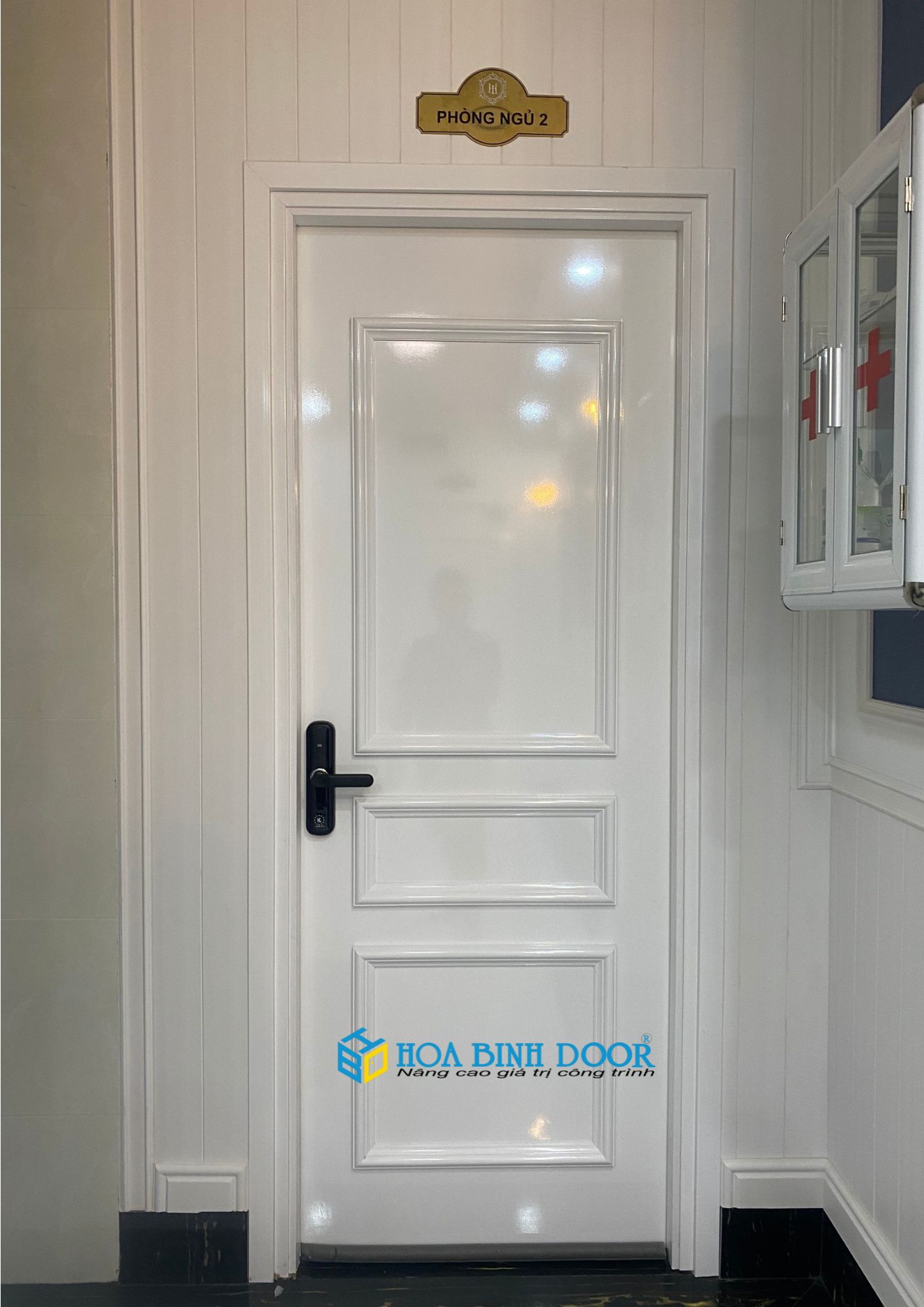 Cửa nhựa Composite Quận 3 Cửa nhựa giá rẻ