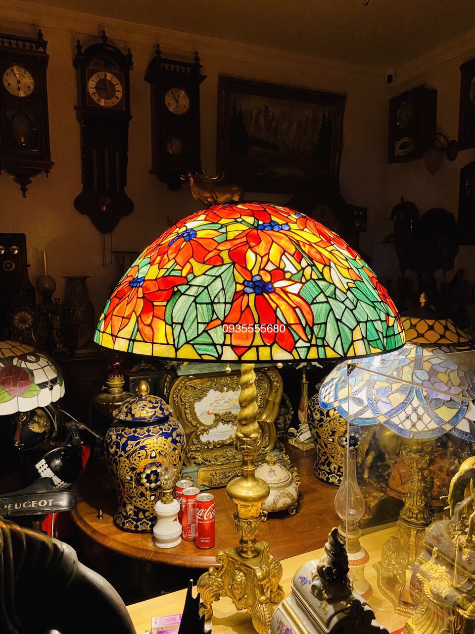 Giao lưu đèn bàn tiffany chất liệu cẩm thạch