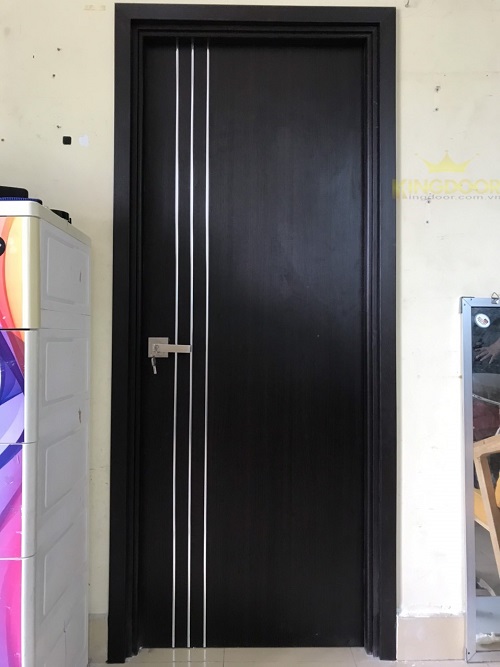 Cửa Nhựa Vân Gỗ Composite tại TPHCM - Giá Ưu Đãi