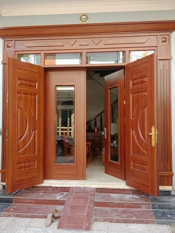 Cửa thép vân gỗ tại Quận 1 - Sản phẩm chất lượng giá rẻ