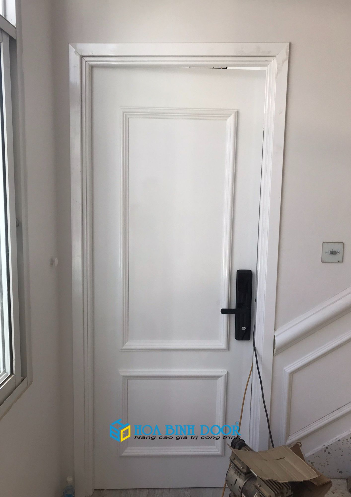 Cửa nhựa Composite tân cổ diển - Phào chỉ