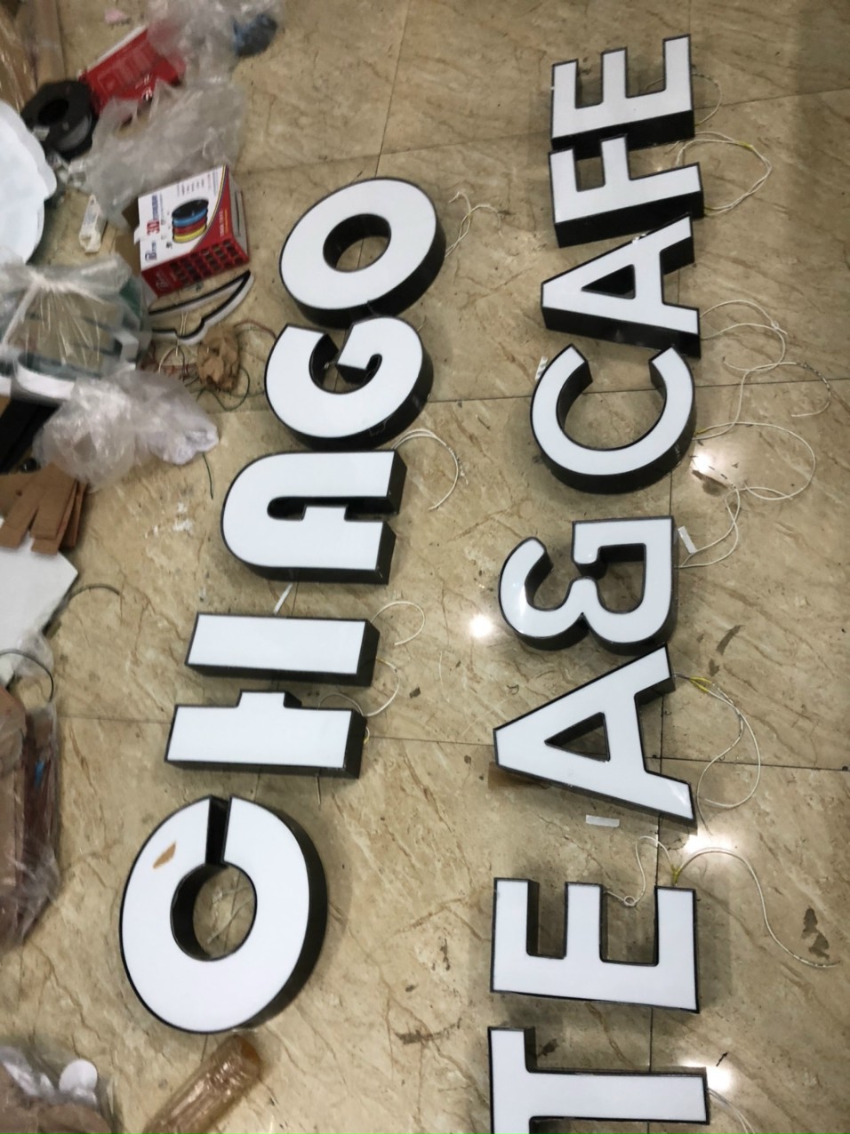 Biển Quảng cáo nội ngoại thất chuyên nghiệp giá rẻ Hà nội
