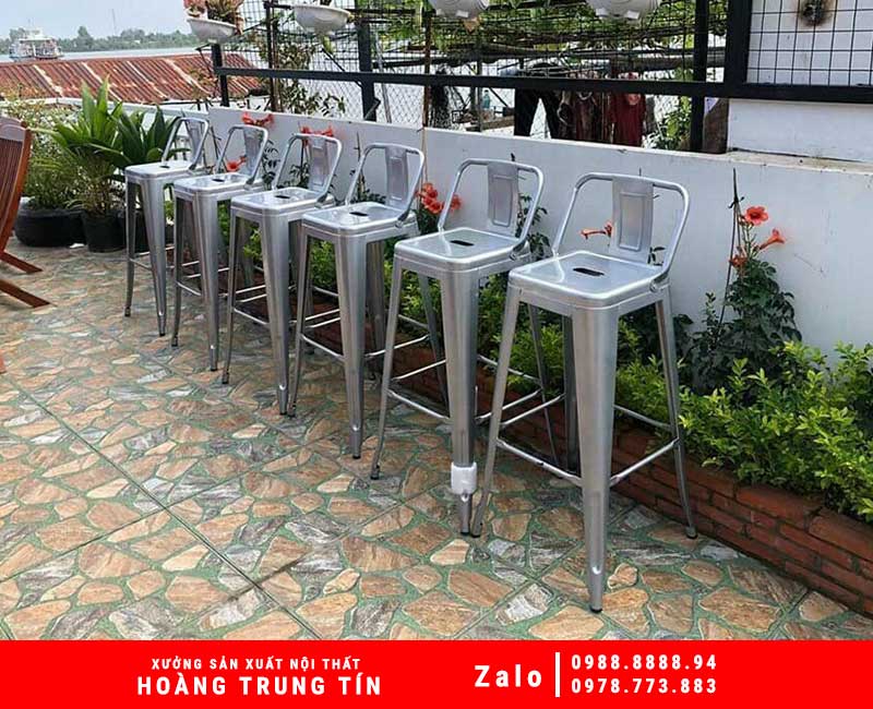 Bàn ghế cafe, xích đu, dù che nắng các loại giá rẻ tại Trà Vinh
