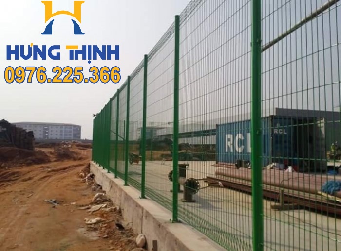 Hàng rào lưới thép chấn sóng trên thân,hàng rào mạ kẽm ,sơn tĩnh điện