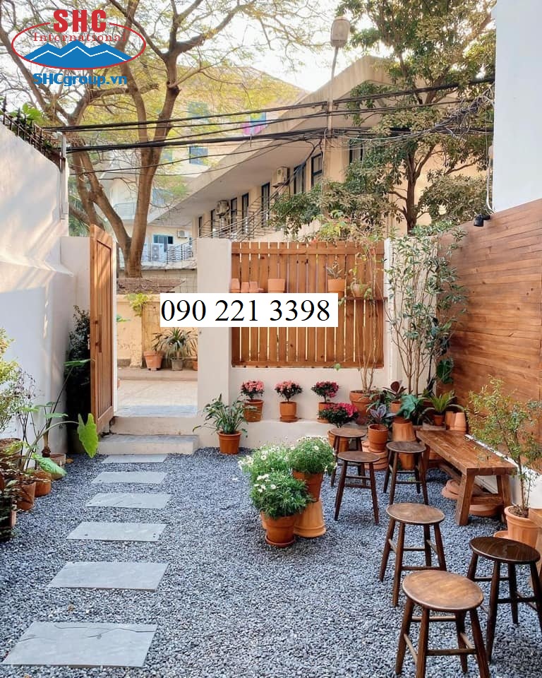 sỏi decor quán cà phê