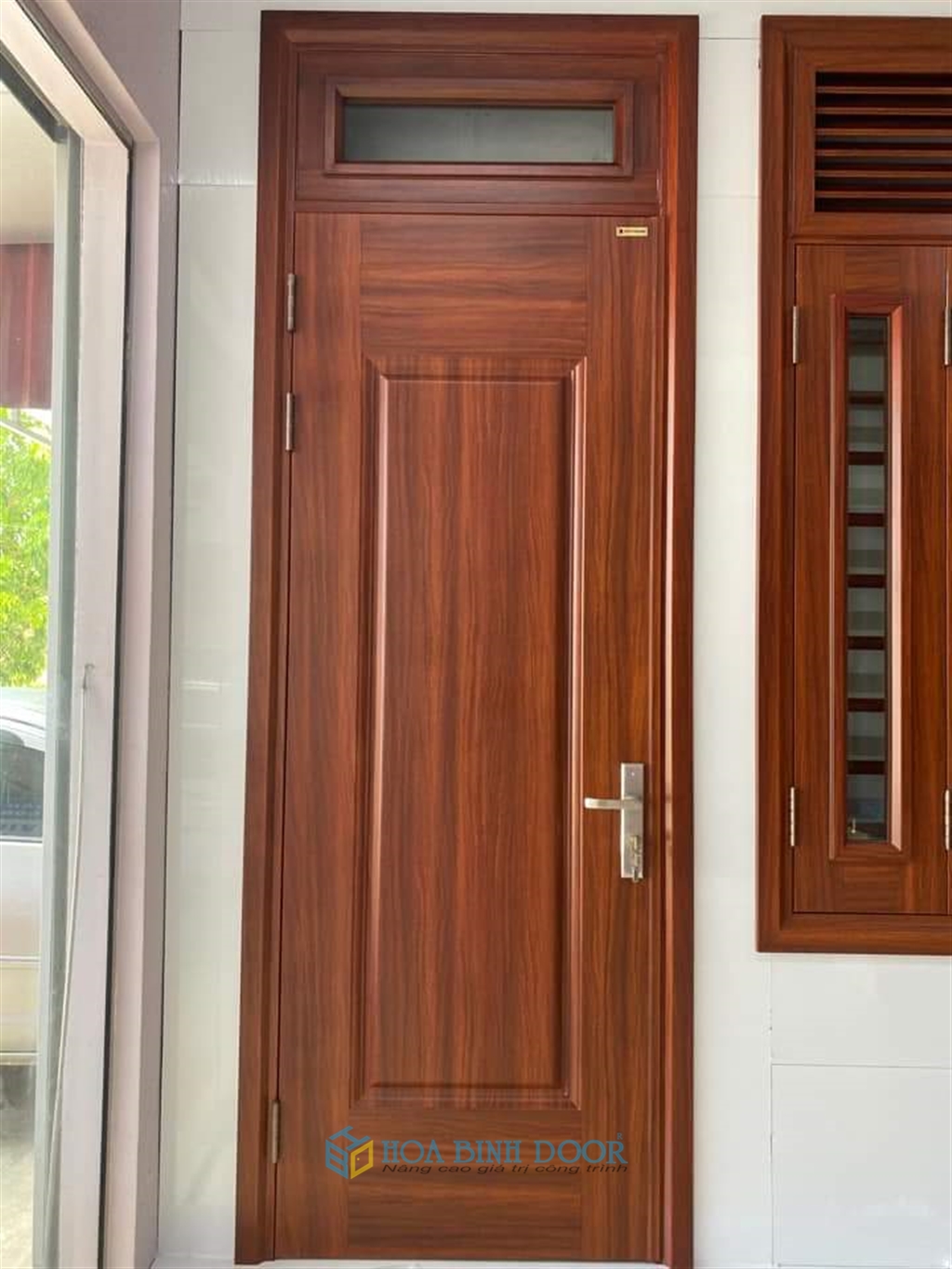 Báo Giá Cửa Thép Vân Gỗ Mẫu Mới Nhất 2023