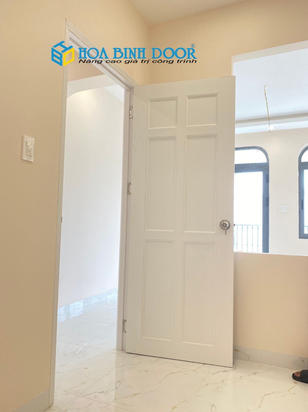 Cửa Nhựa Giả Gỗ Đài Loan Giá Rẻ Tại Quận 7
