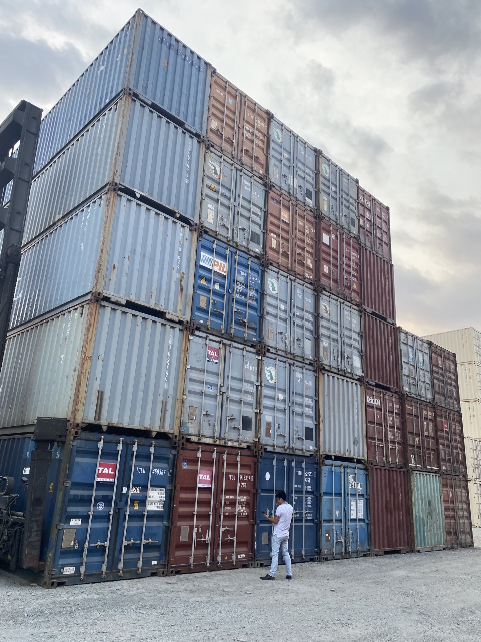 CONTAINER RẺ NHẤT VỊNH BẮC BỘ 0888 888 946