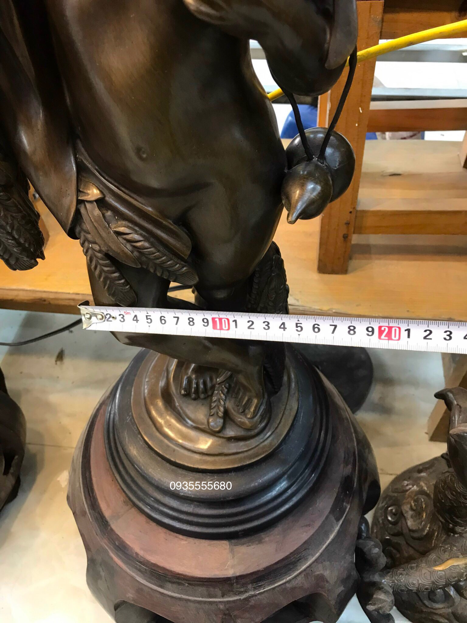 Giao lưu đôi đèn tượng đồng kuty hàng khủng