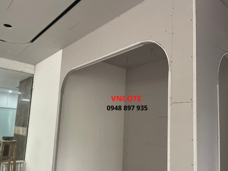 Nẹp nhựa V lưới góc dương thạch cao V-20