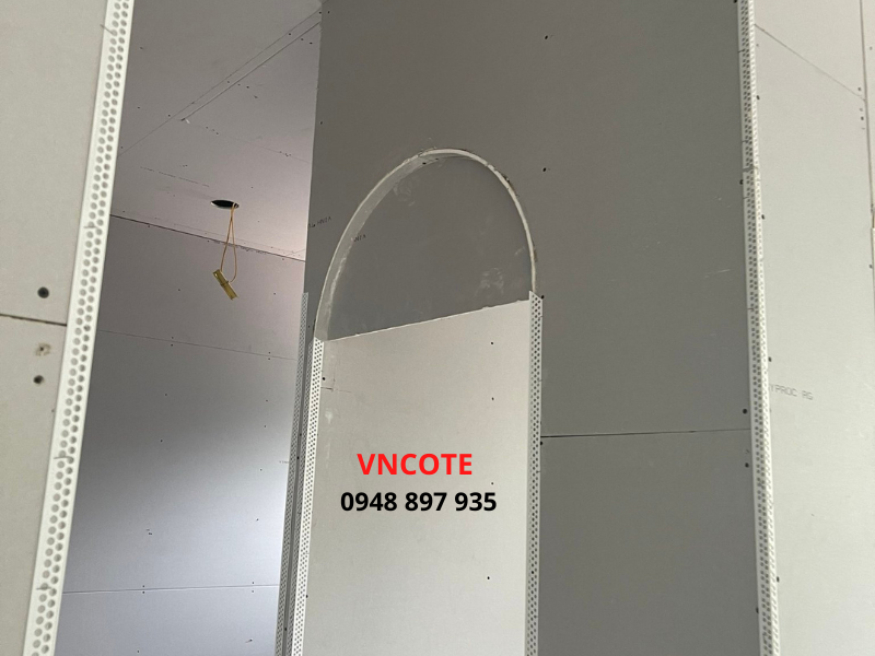 Nẹp nhựa V lưới góc dương thạch cao V-20