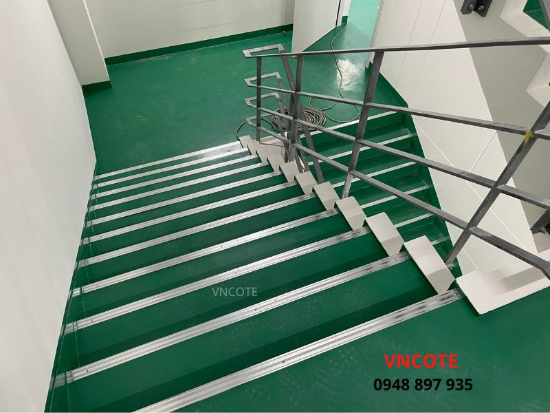 Nẹp cầu thang chống trơn trượt NYSN33