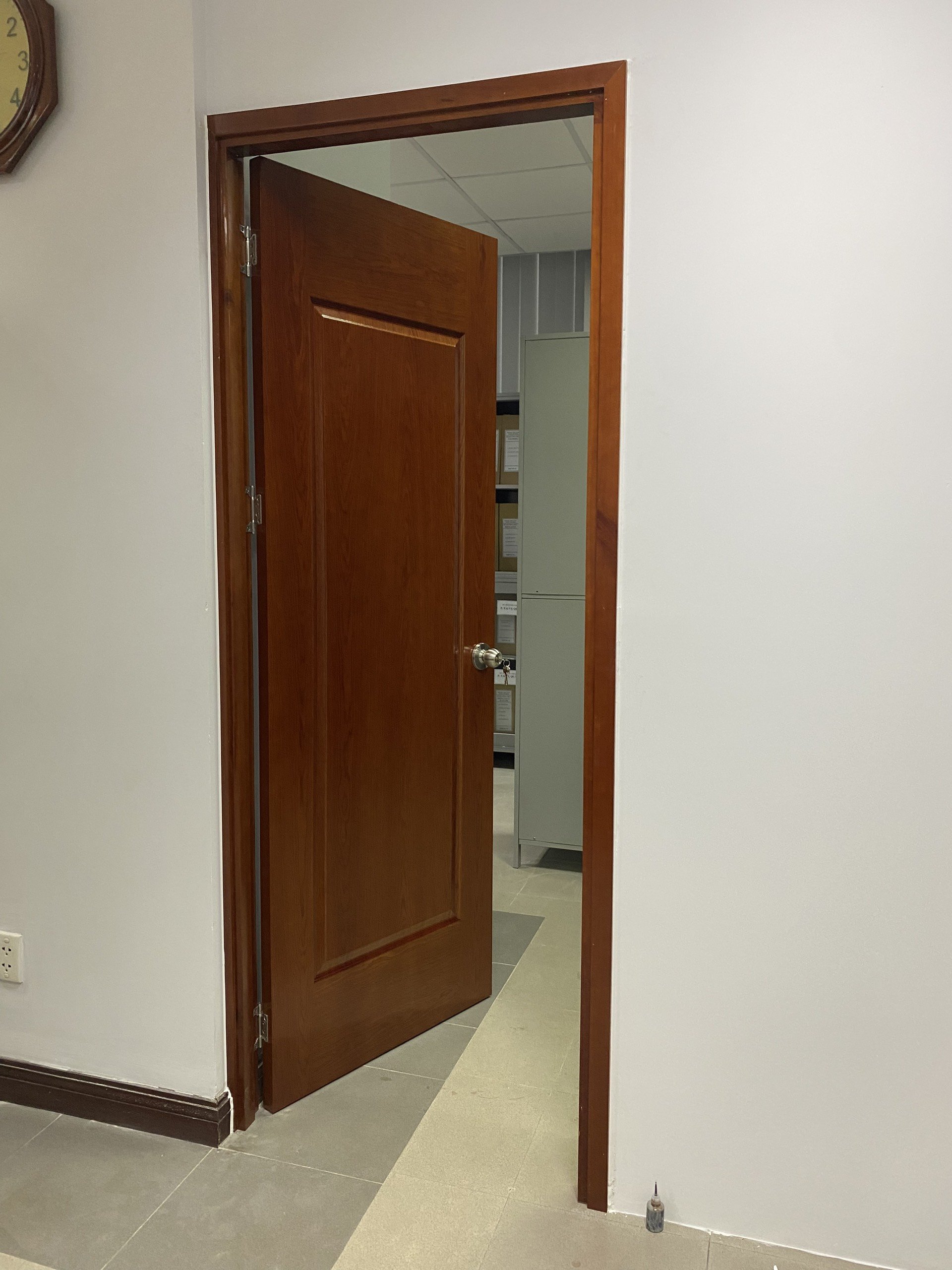 Cửa gỗ  HDF tại Hóc Môn - Giá rẻ và chất lượng