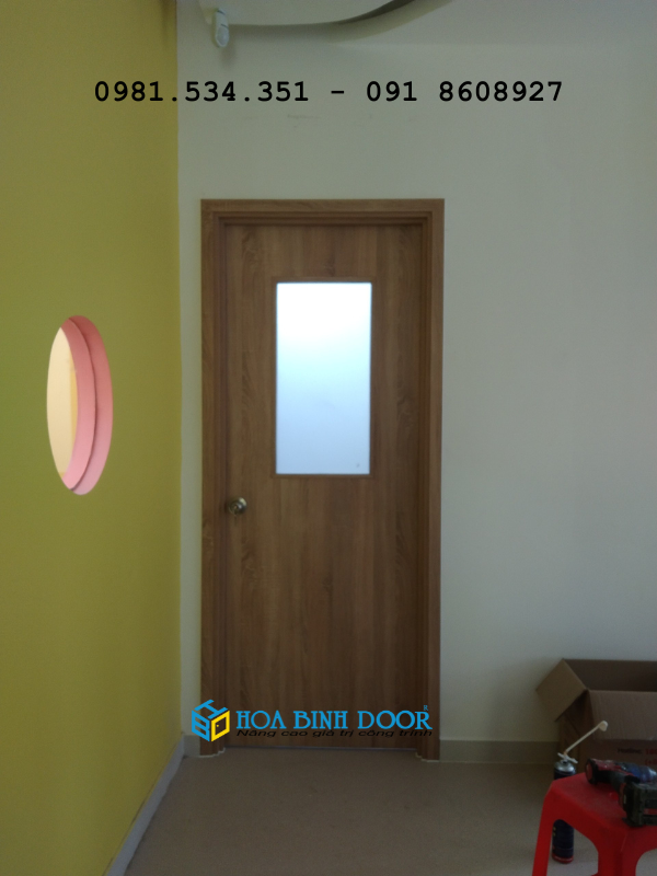 Cửa gỗ MDF tại quận 5 - Cửa gỗ công nghiệp