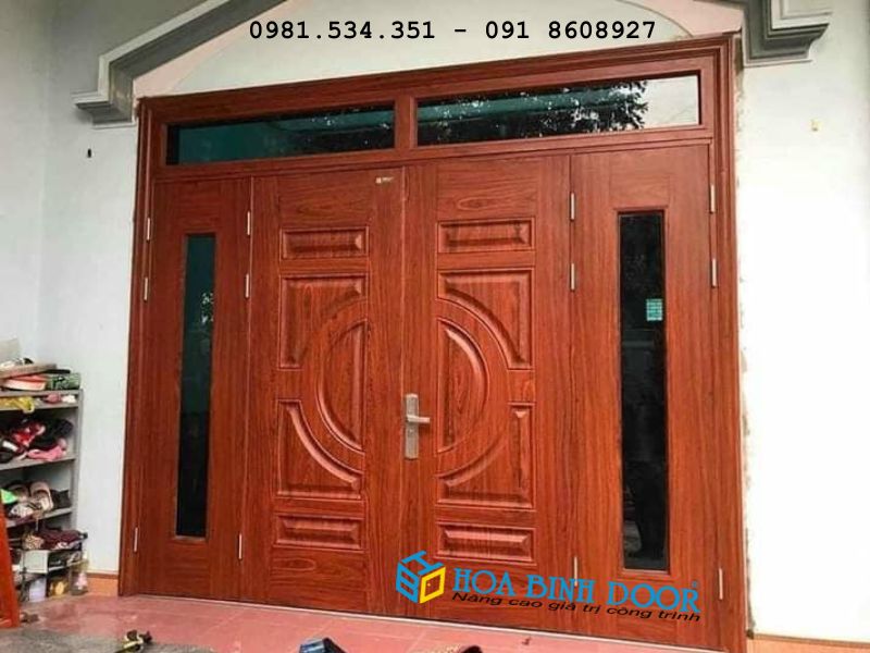 Giá cửa thép vân gỗ 4 cánh tại quận 1 - Cửa chất lượng