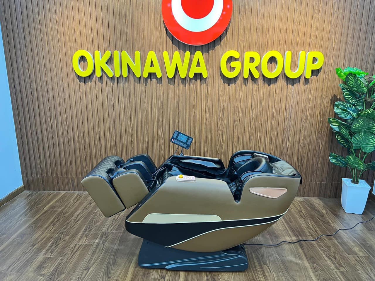Thanh Lý Ghế Masssage Chính Hãng OKINAWA OS 152 Giá Rẻ