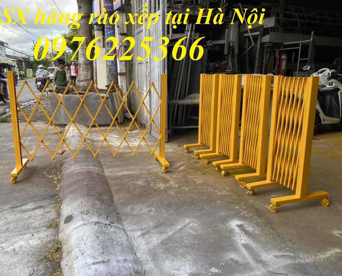 Báo giá hàng rào xếp sắt kéo tay ,hàng rào xếp di động