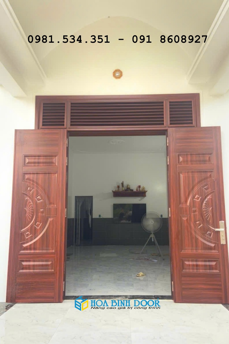 Cửa thép vân gỗ tại TP.HCM - Mẫu cửa thép vân gỗ giá rẻ