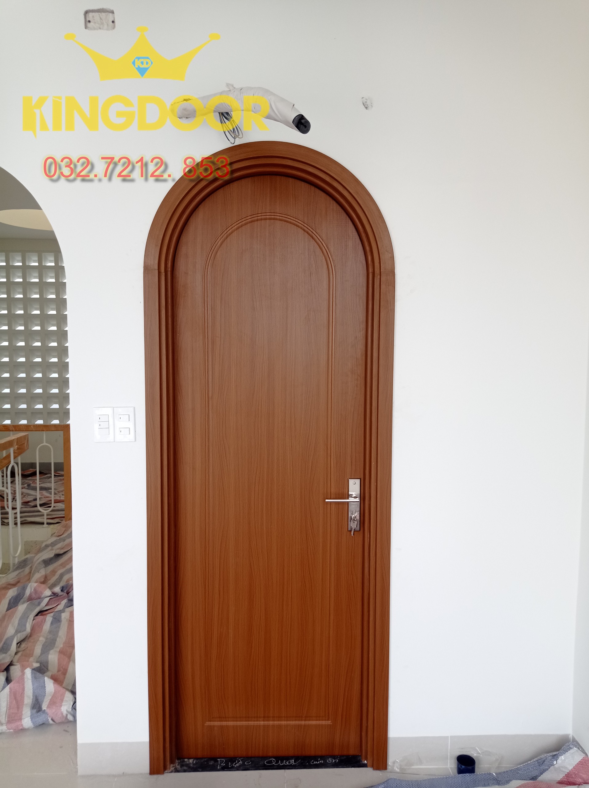 Cửa vòm composite hiện đại - mẫu cửa bền 2023