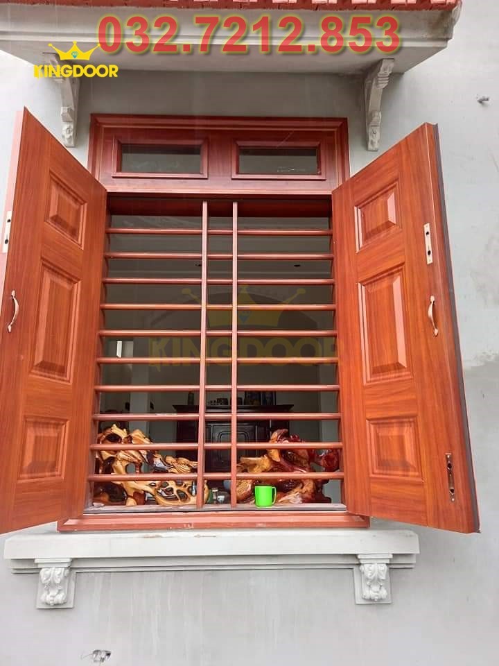 Cửa sổ thép vân gỗ - mẫu cửa sổ đẹp tại Bình Dương