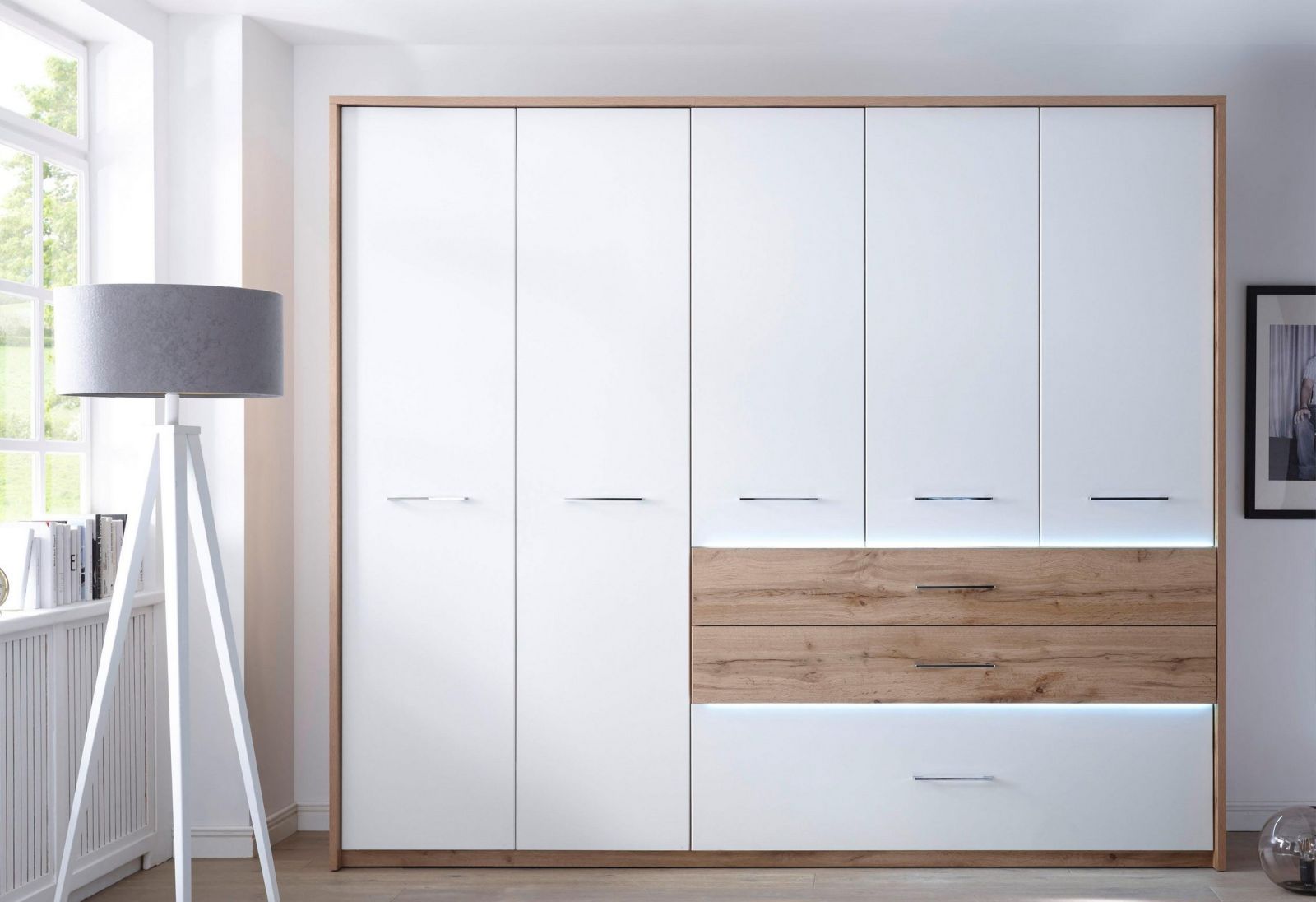 Thi công tủ quần áo hiện đại - Tủ áo gỗ công nghiệp giá rẻ