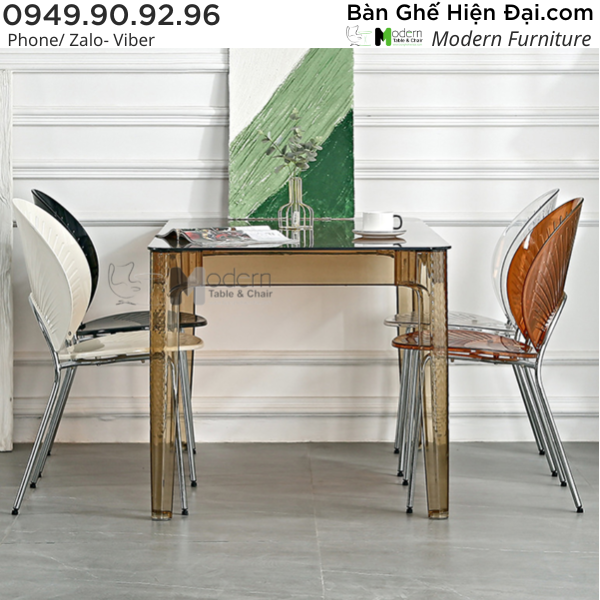 Bộ bàn ăn mặt kính trong suốt 4 ghế tựa lưng nhựa xếp chồng cao cấp
