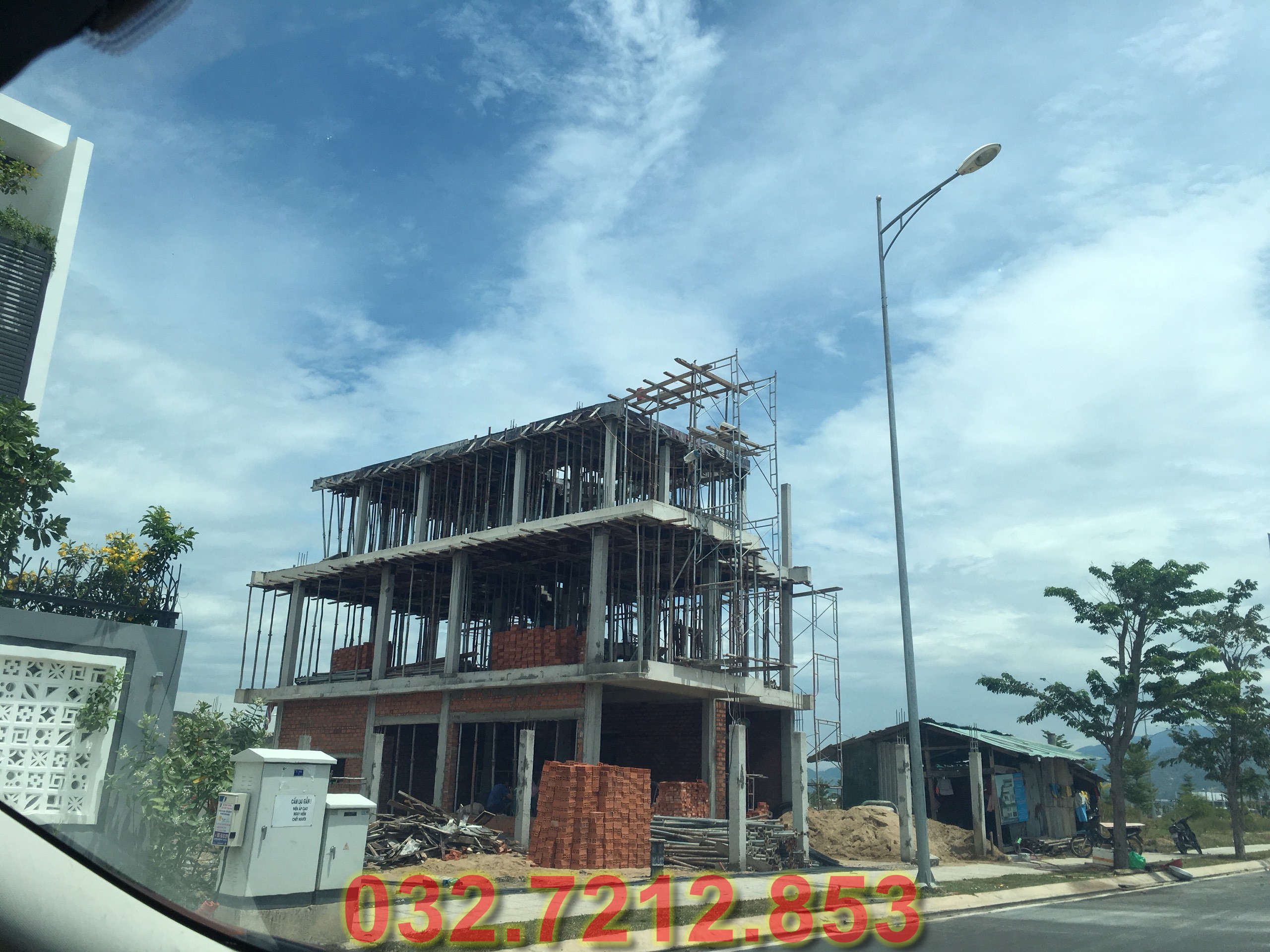 Cửa nhựa gỗ giá rẻ chất lượng tại Nha Trang