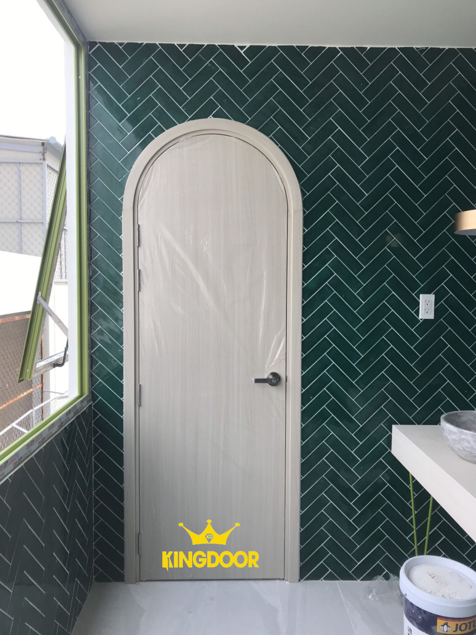 Cửa vòm nhựa composite tại Thuận An  - Mẫu cửa nhựa phòng ngủ giá rẻ