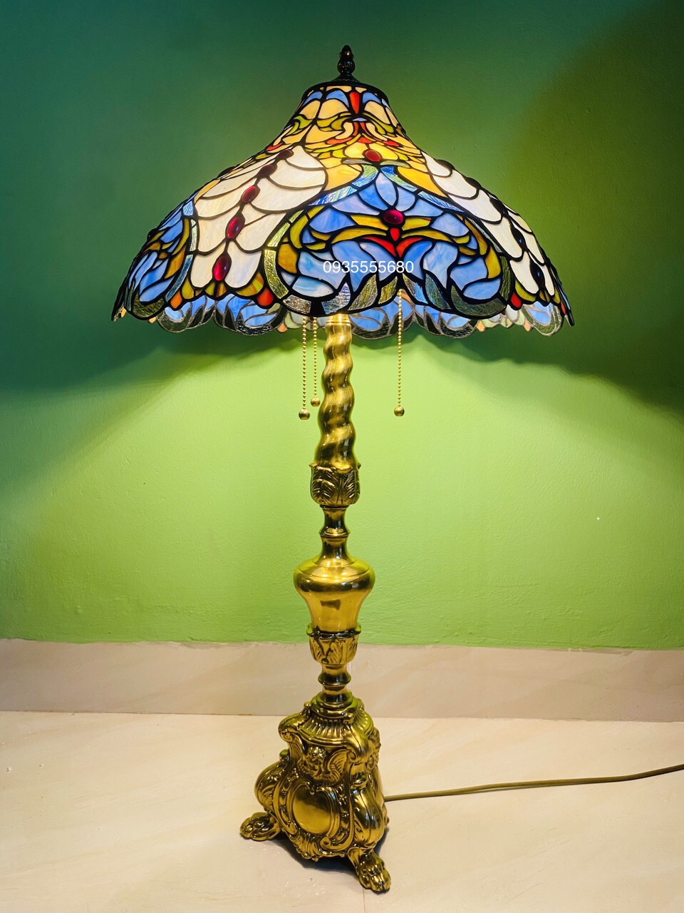 Đèn tiffany hàng âu cổ