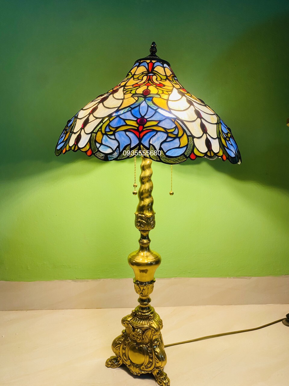 Đèn tiffany hàng âu cổ