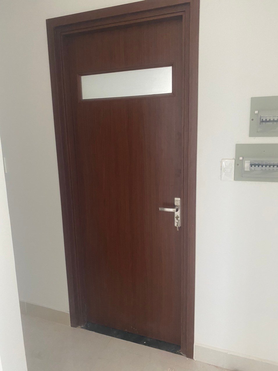 cửa gỗ công nghiệp giá tốt- cửa gỗ hdf