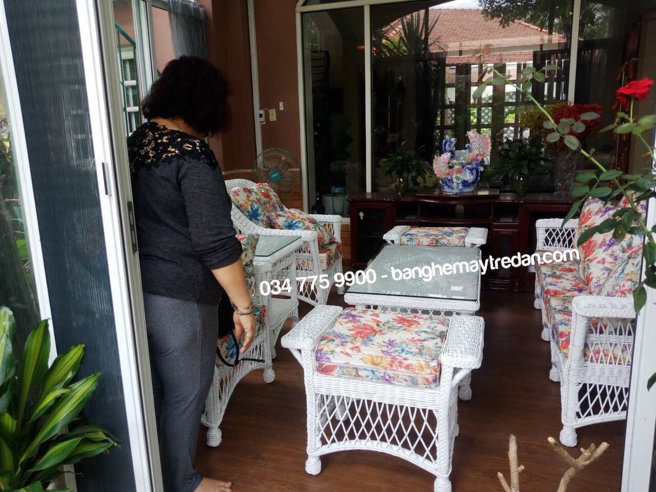 Sofa mây tự nhiên kiểu cổ điển - Mây Tre Lục Bình