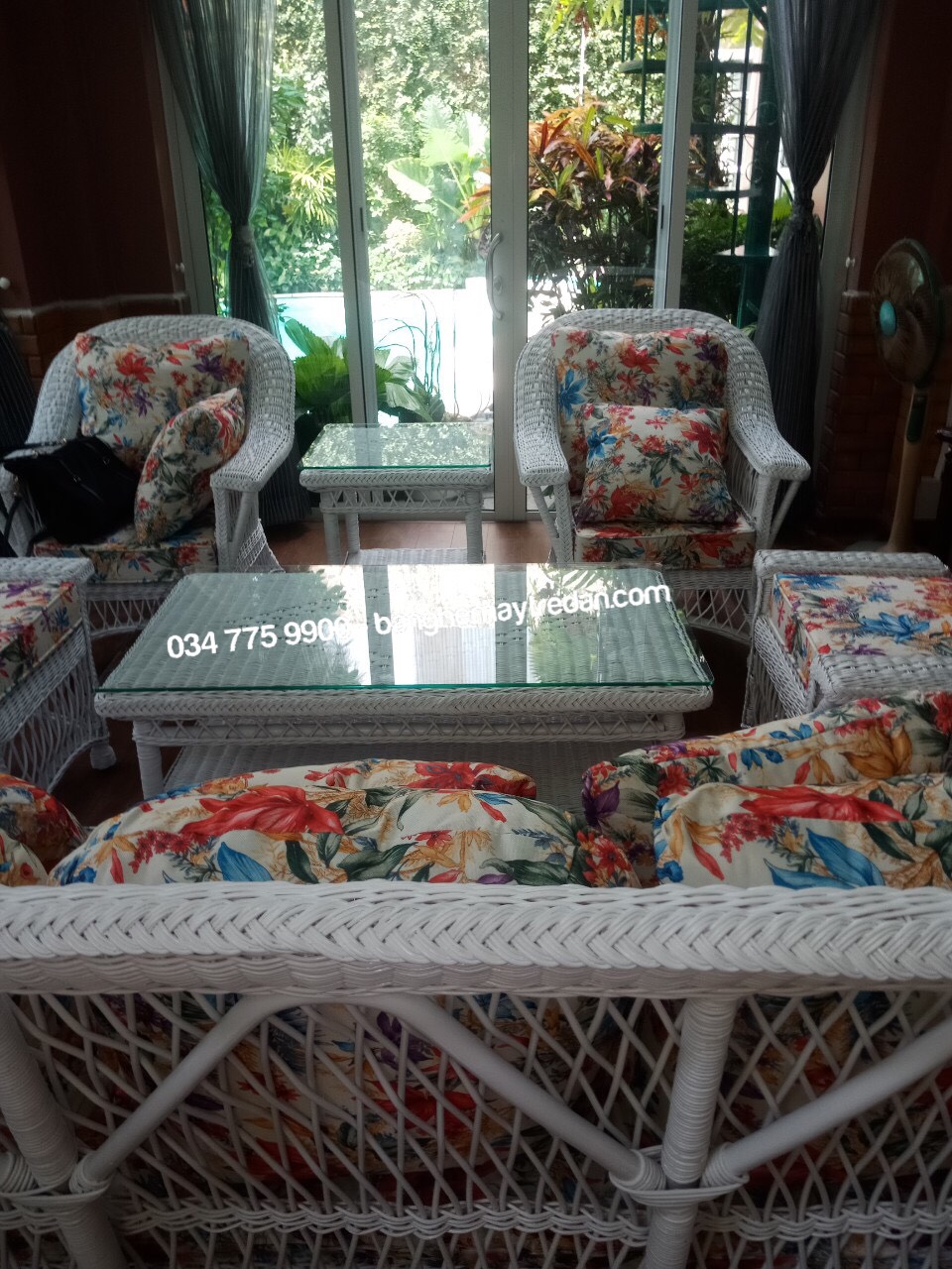 Sofa mây tự nhiên kiểu cổ điển - Mây Tre Lục Bình