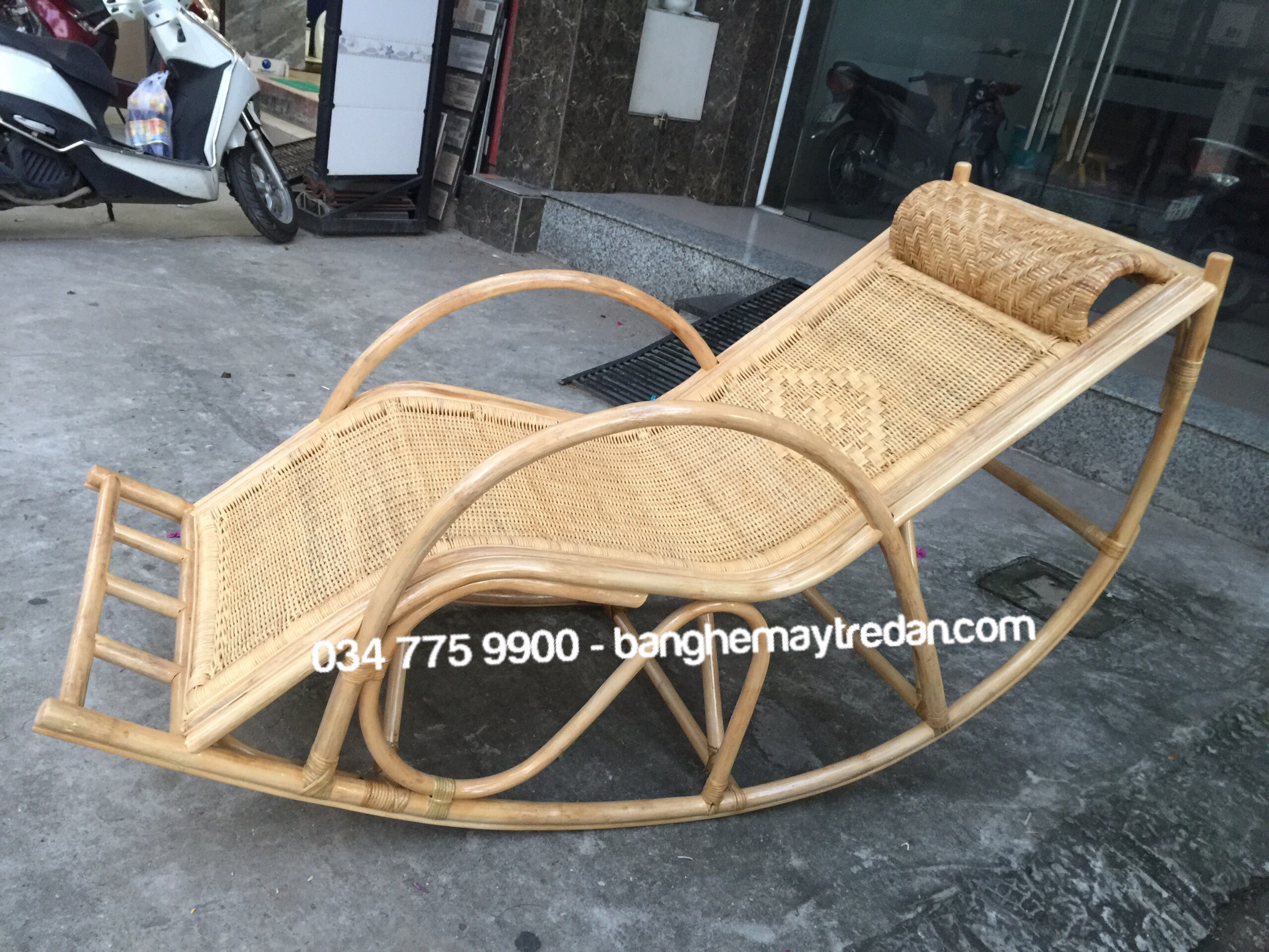 Ghế mây bập bênh tựa lưng cao - 0347759900