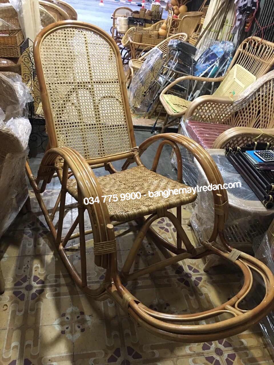 Ghế mây bập bênh tựa lưng cao - 0347759900