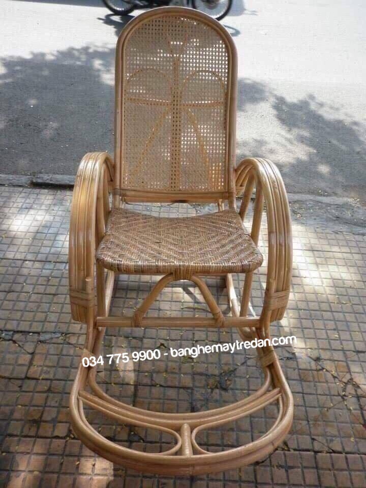 Ghế mây bập bênh tựa lưng cao - 0347759900