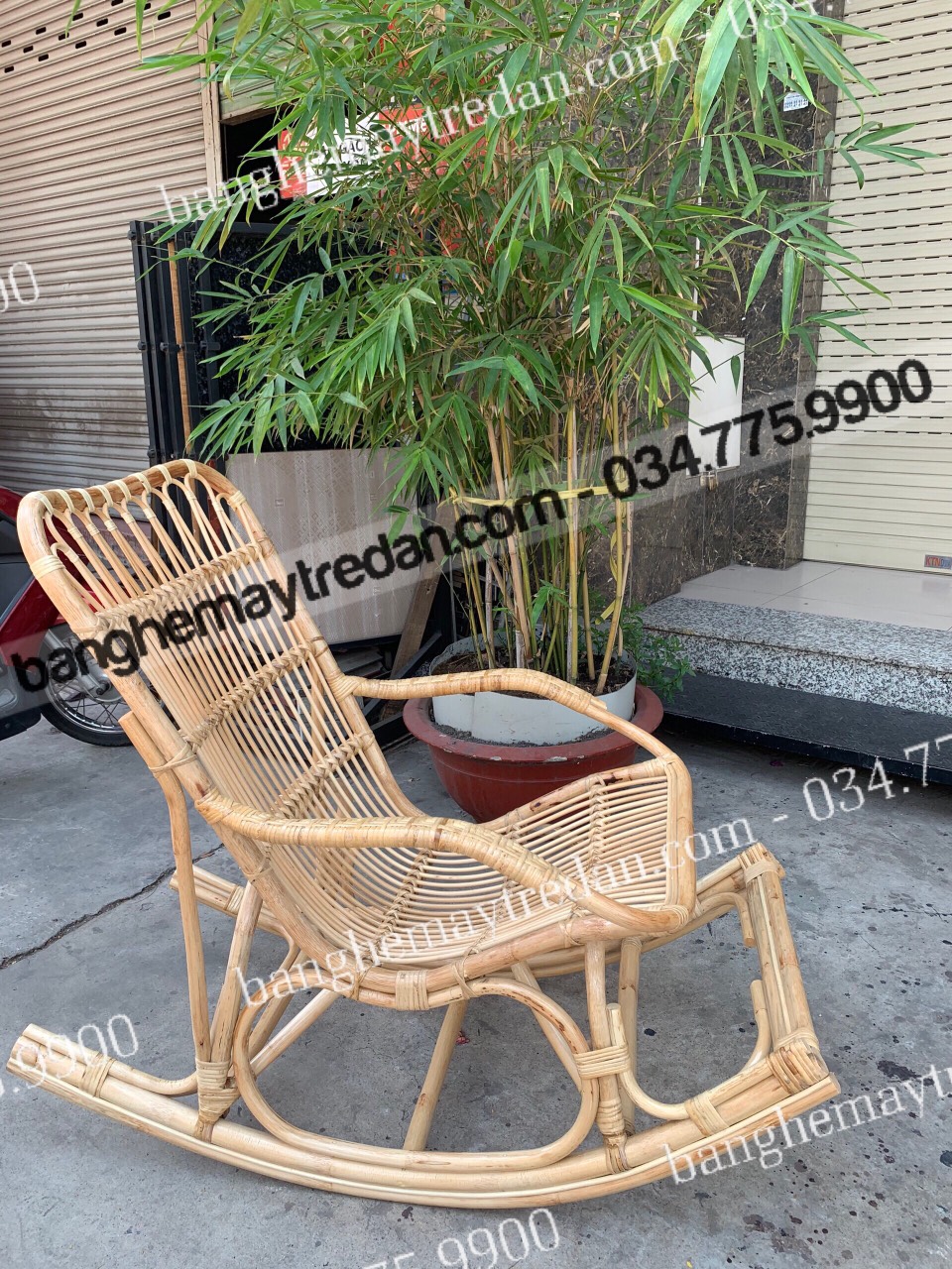 Ghế mây bập bênh tựa lưng cao - 0347759900