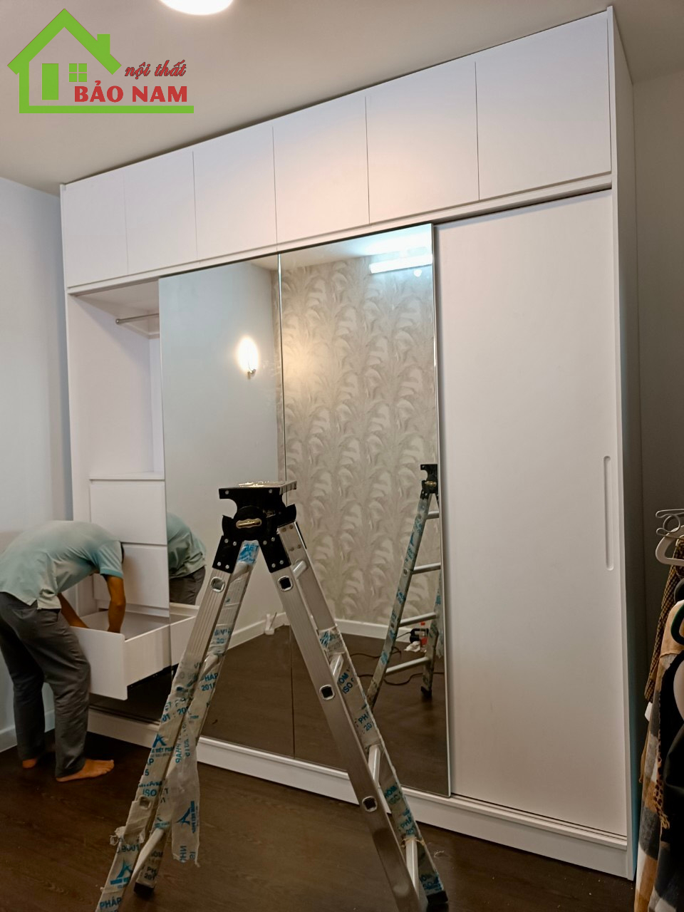 Tủ quần áo cánh kính lùa hiện đại - Nội Thất Bảo Nam 0935.314.353